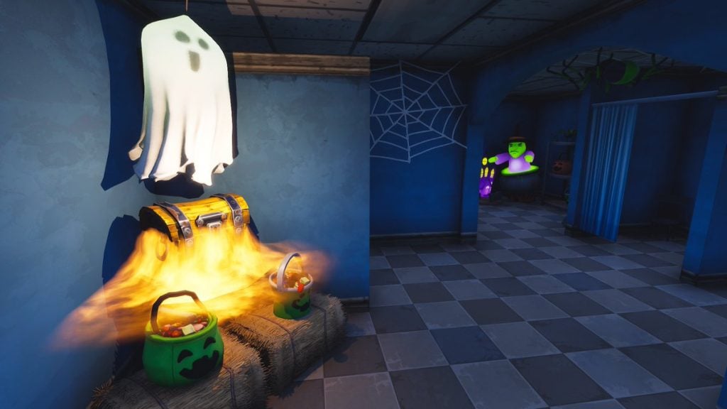 Halloween Shop at Retail Row