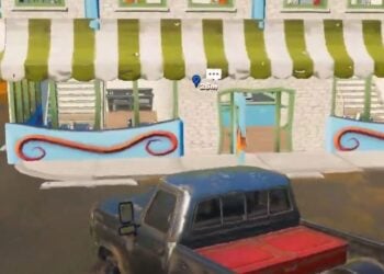 Drive from Durrr Burger to Pizza Pit without exiting a vehicle