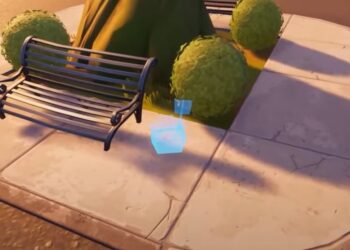 Place Welcome Gifts in Holly Hatchery